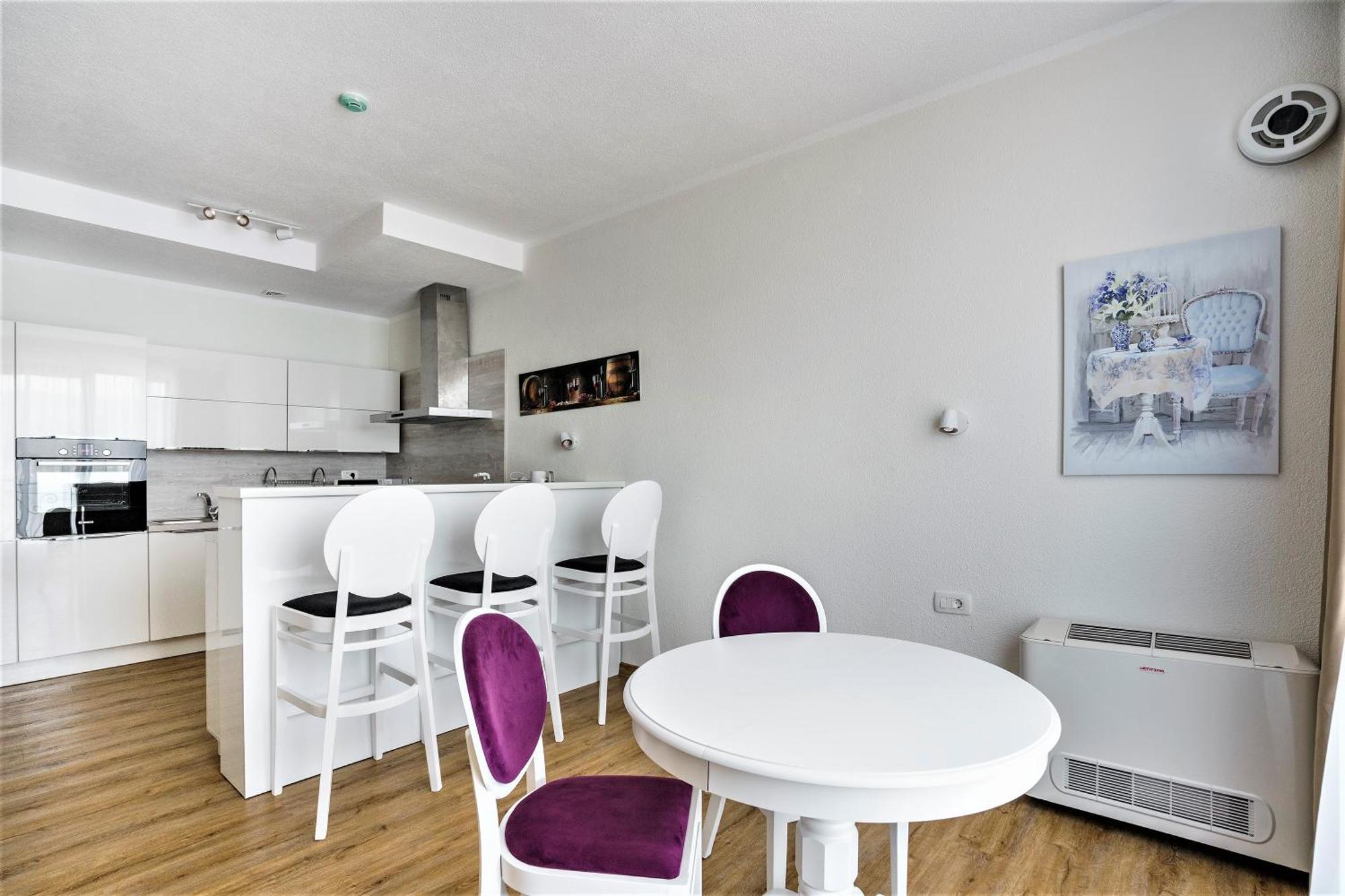 Krasići Beachfront Villa Pearl Of Adria מראה חיצוני תמונה