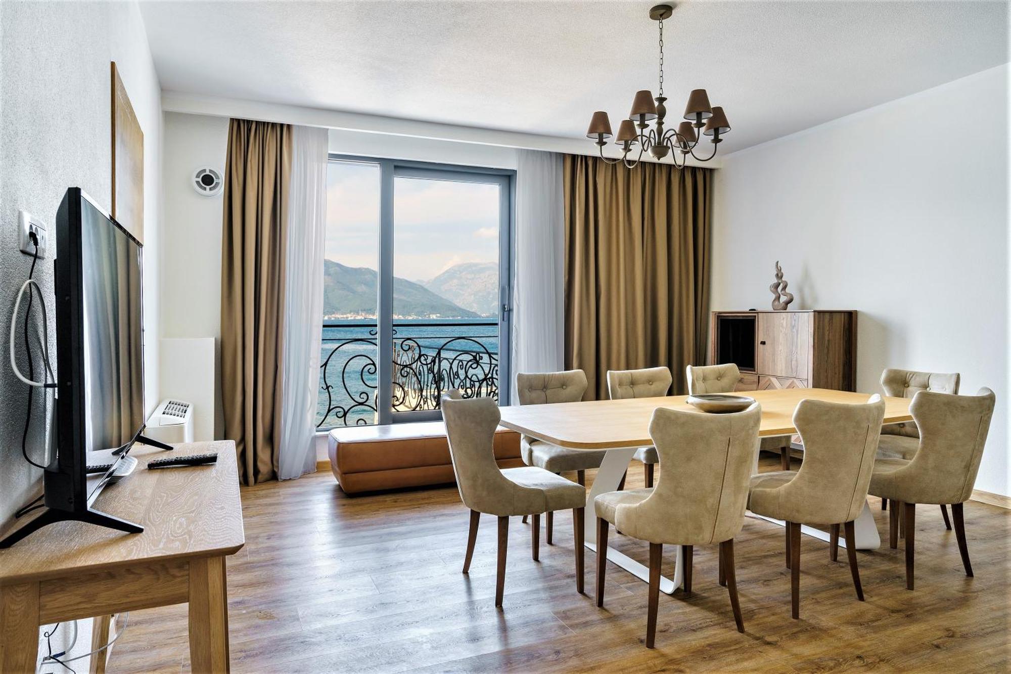Krasići Beachfront Villa Pearl Of Adria מראה חיצוני תמונה