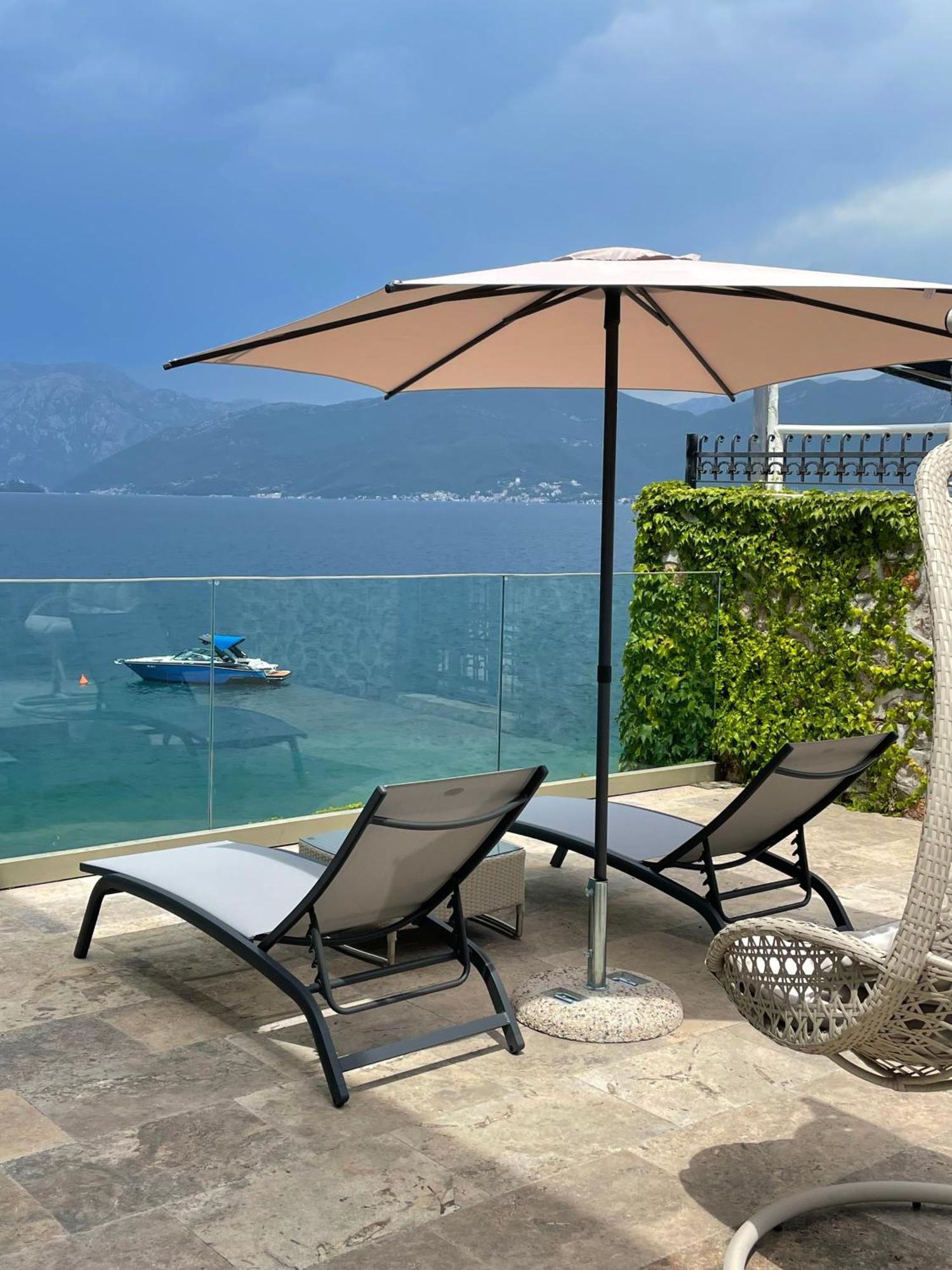 Krasići Beachfront Villa Pearl Of Adria מראה חיצוני תמונה
